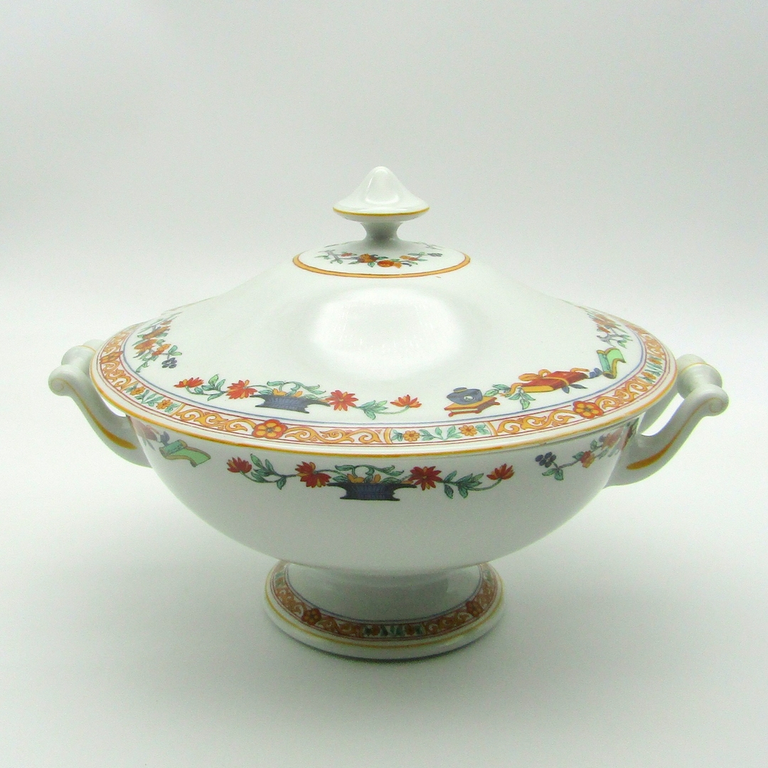 Limoges Haviland Légumier soupière en porcelaine A la corbeille