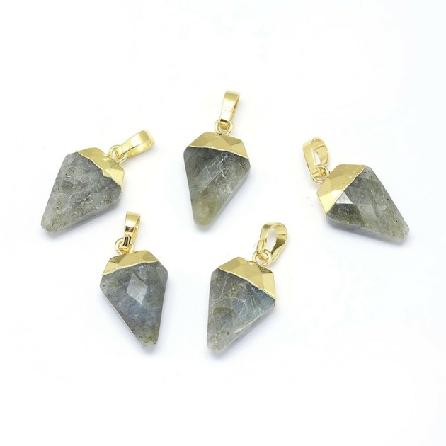 Pendentif Labradorite en pierre naturelle forme diamant facette bélière