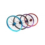 Roue CINEMA 333 2012 arrière