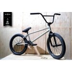 Custom MUTINY X ECLAT