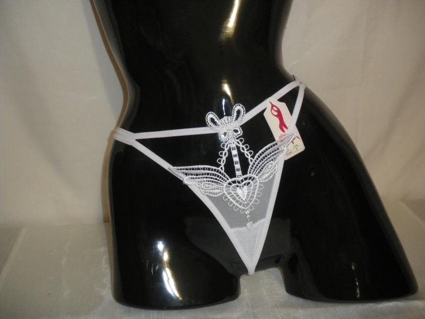 STRING AVEC DECOUPE PAPILLON DEVANT BLANC REF T24 VALIDI Lingerie