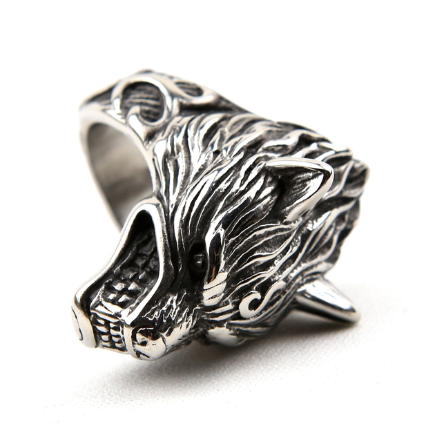 Bague acier tÃªte de loup gothique BGT8