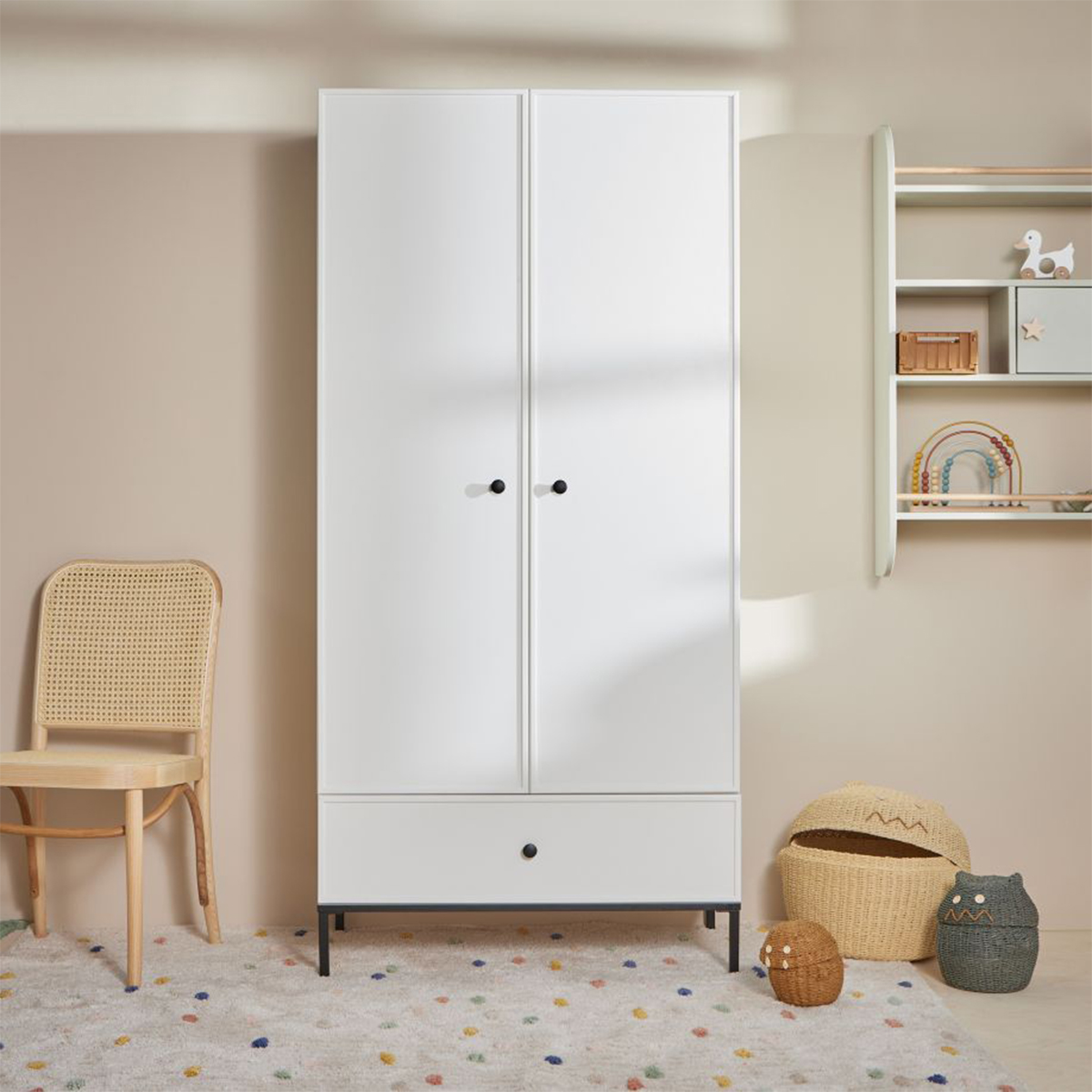 Armoire Portes Bellamy Lumi Blanc Et Noir B B Armoire Petits Meubles