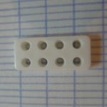 Bouton domino lego 8 trous blanc