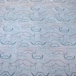 DERNIER COUPON Tissu Mustaches Moustaches par Madame Casse Bonbon 32x140 cm