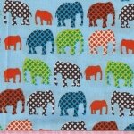 Popeline Eléphants fond bleu 25x140 cm