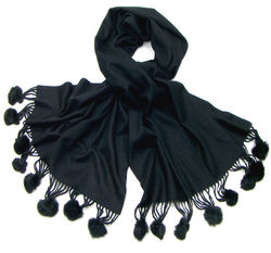 Etole noir en laine et pompons fourrure