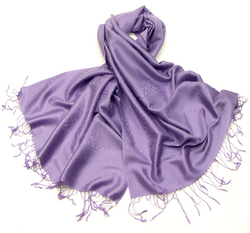 Etole lilas en pure soie damassée