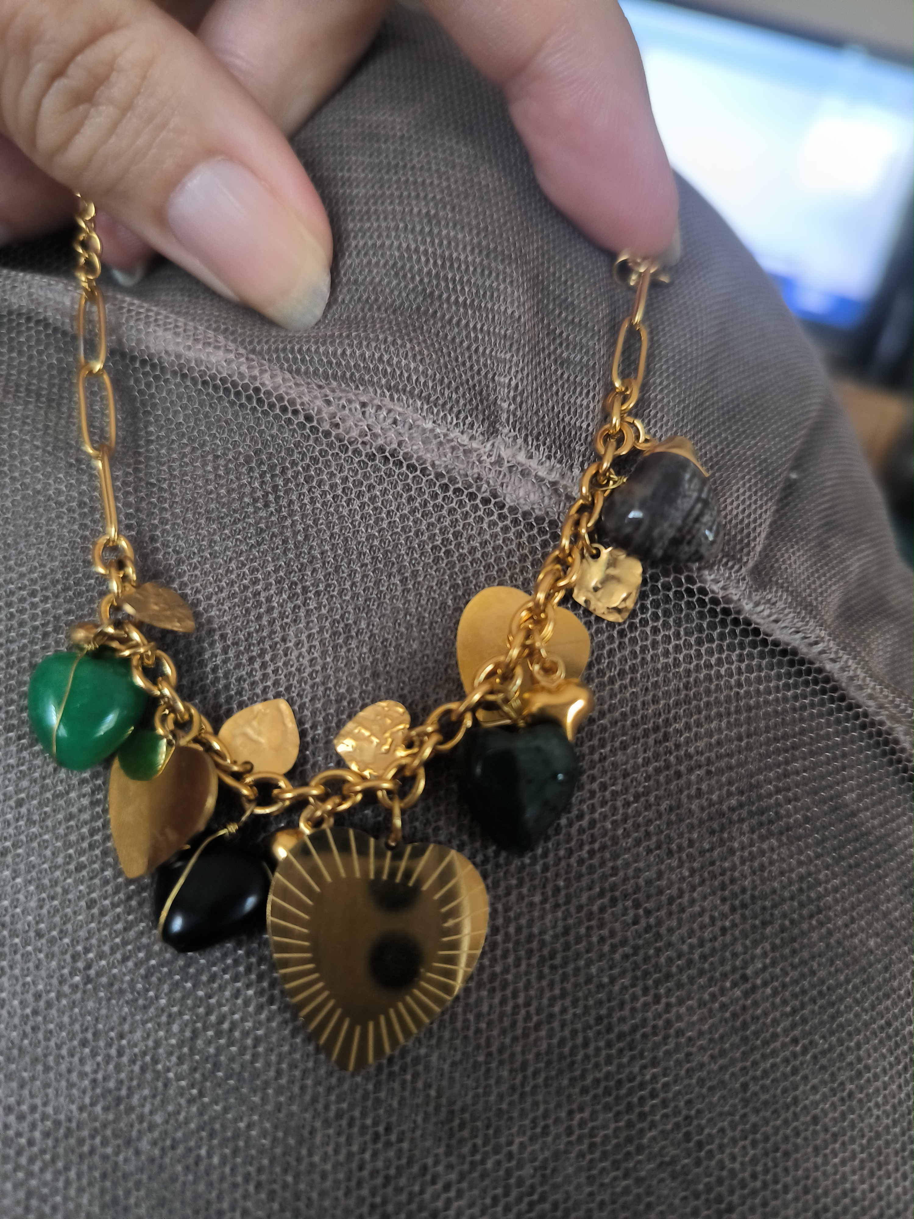 684b09484ade9 1000018649