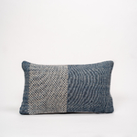 2020-10-JMDUFOUR-TrendEthics-Packshot-coussin-patakalo-bleu-poudre-petit-1-light