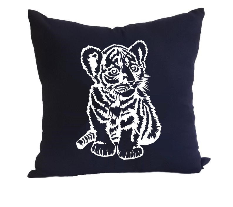 bébé tigre assis motif thermocollant coussin