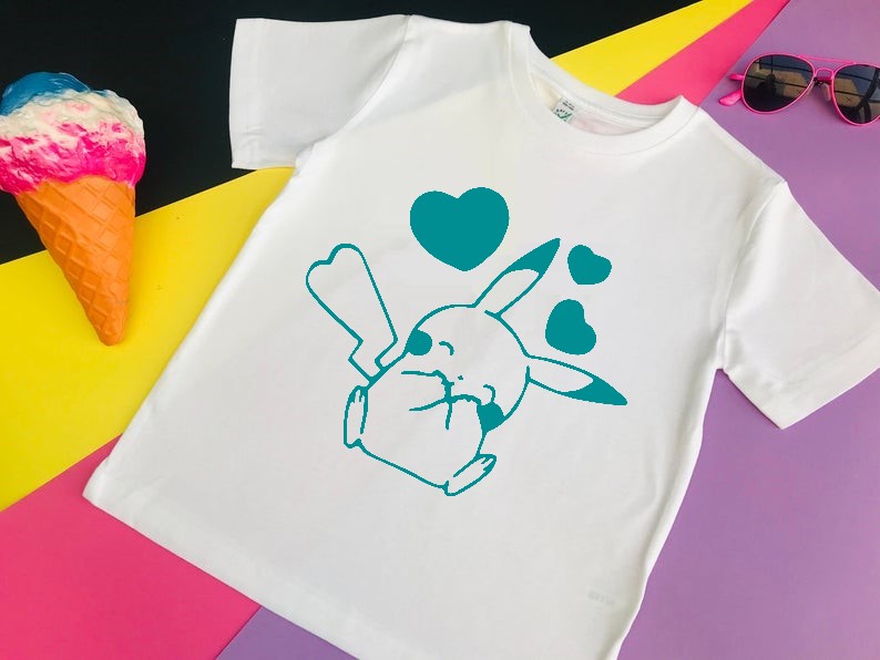 pokémon coeurs motif thermocollant t-shirt