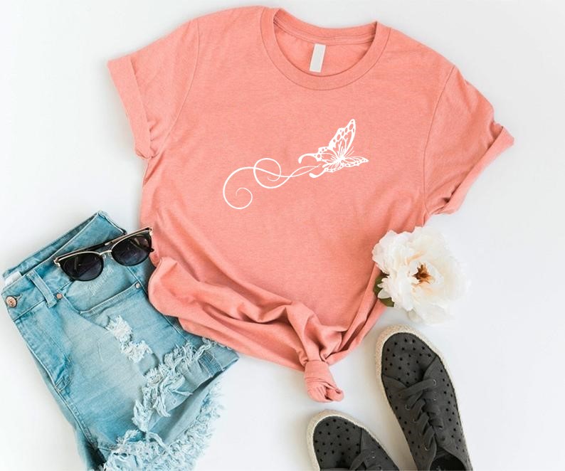 Papillon qui vole motif thermocollant flex textile t-shirt femme homme enfant soldes