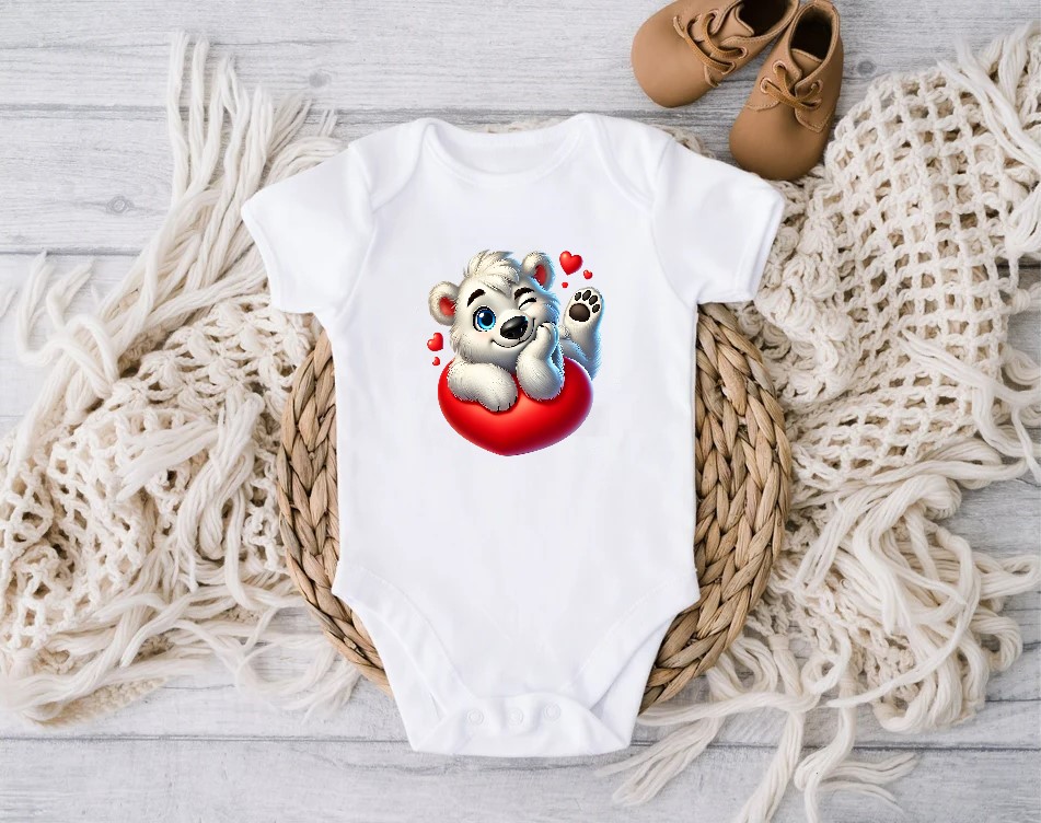Ours Allongé Coeurs transfert thermocollant impression dtf flex textile body bébé t-shirt enfant vêtement layette