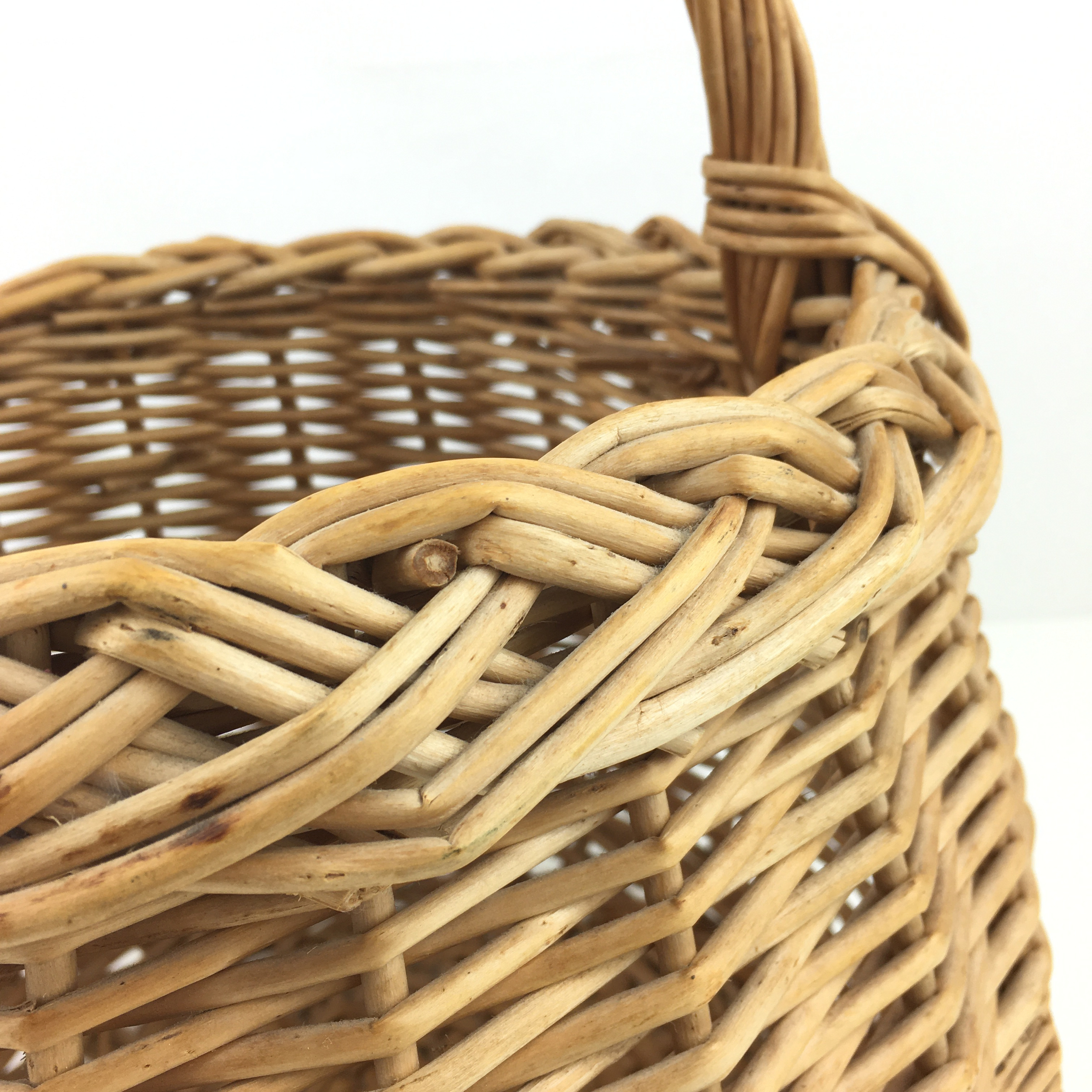 Panier haut rond ancien vintage et durable boutique brocup