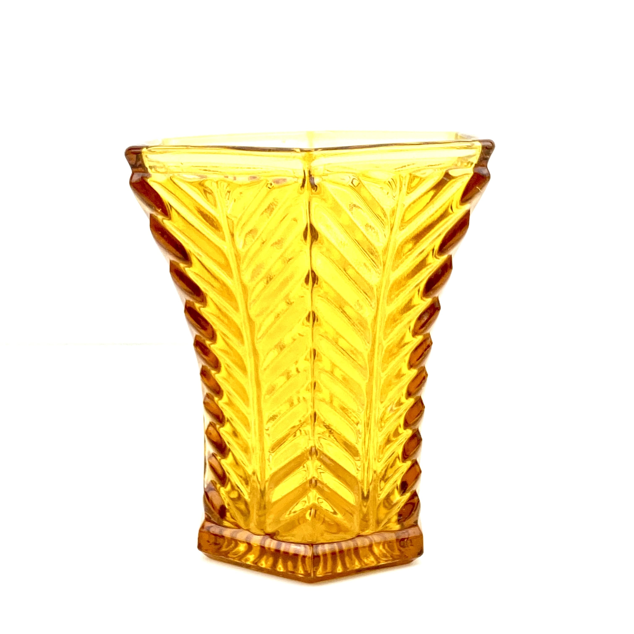 Vase verre taillé ambré vintage et durable boutique broc'up
