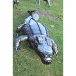 STATUE CROCODILE METAL RECYCLE FACE