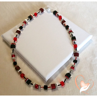Collier Stendhal rouge et noir - au coeur des arts