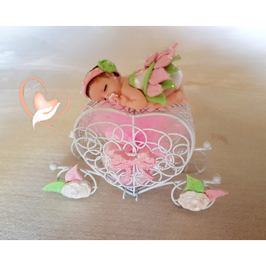 9-au coeur des arts-bonbonniere-boite a dragees-Bébé fille Coeur