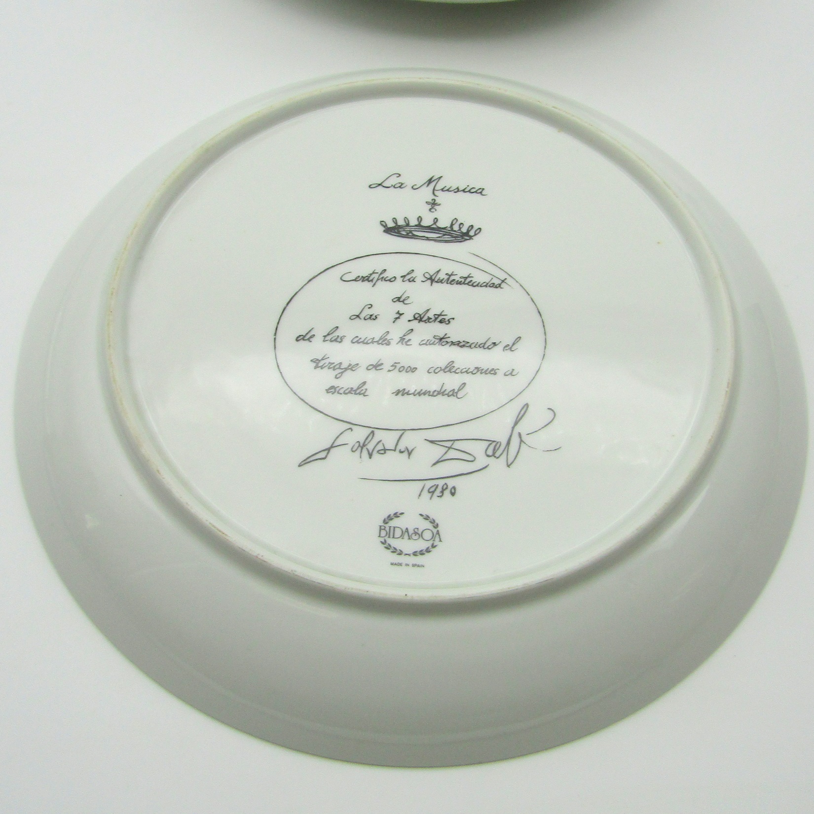 Bidasoa. Salvador Dali. Série de 7 assiettes en porcelaine Las 7 Artes