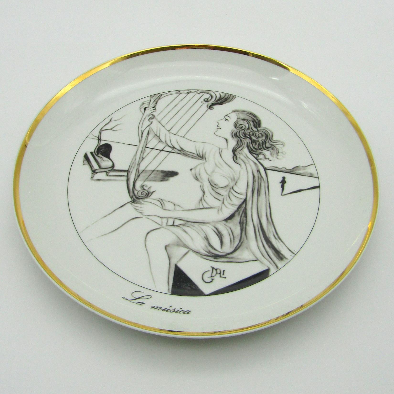 Bidasoa. Salvador Dali. Série de 7 assiettes en porcelaine Las 7 Artes