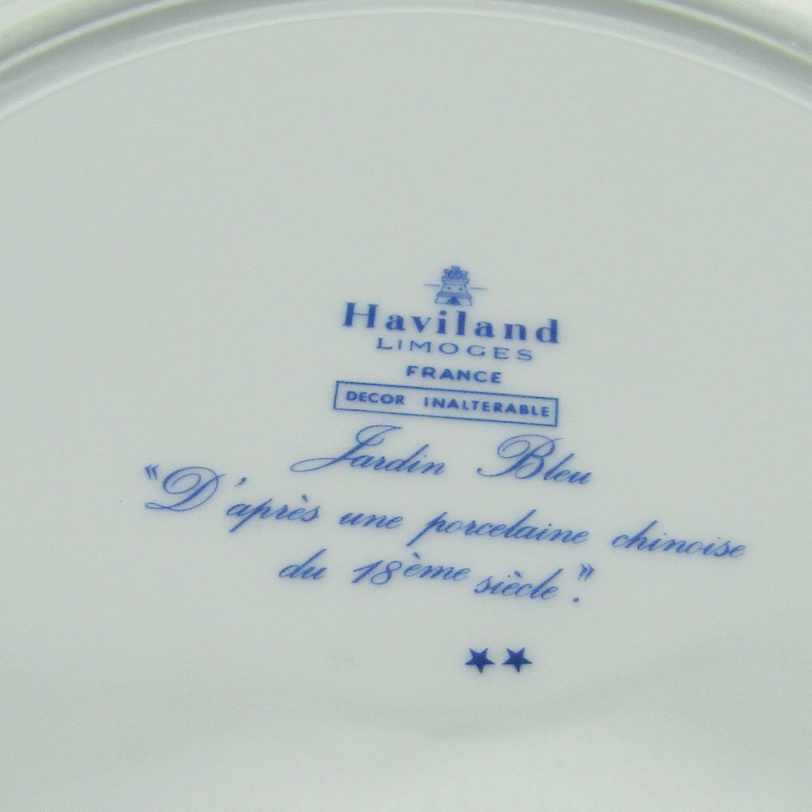 Limoges Haviland. Assiette creuse porcelaine modèle Jardin Bleu