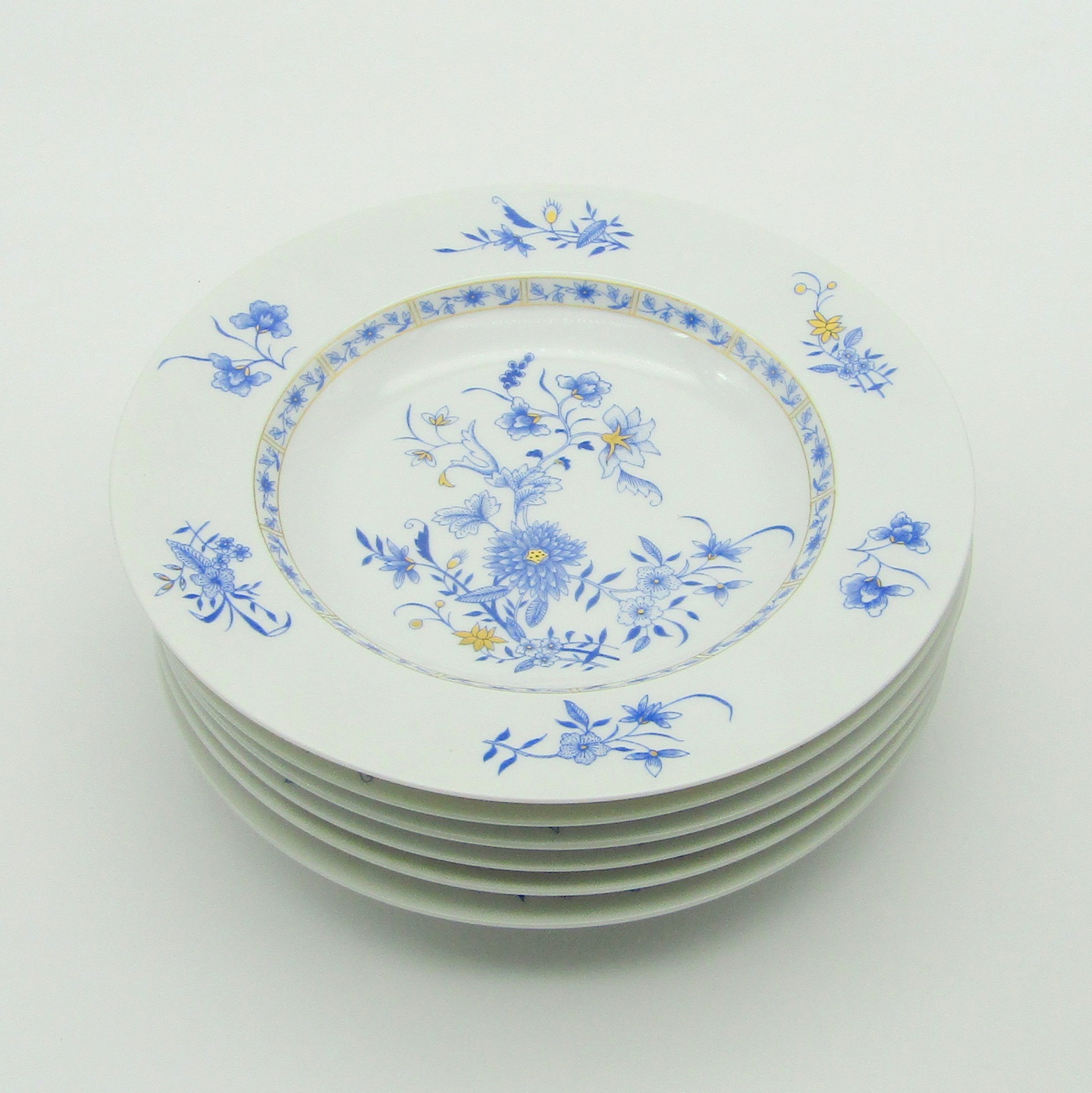 Limoges. Bernardaud. 6 assiettes creuses en porcelaine P kin bleu