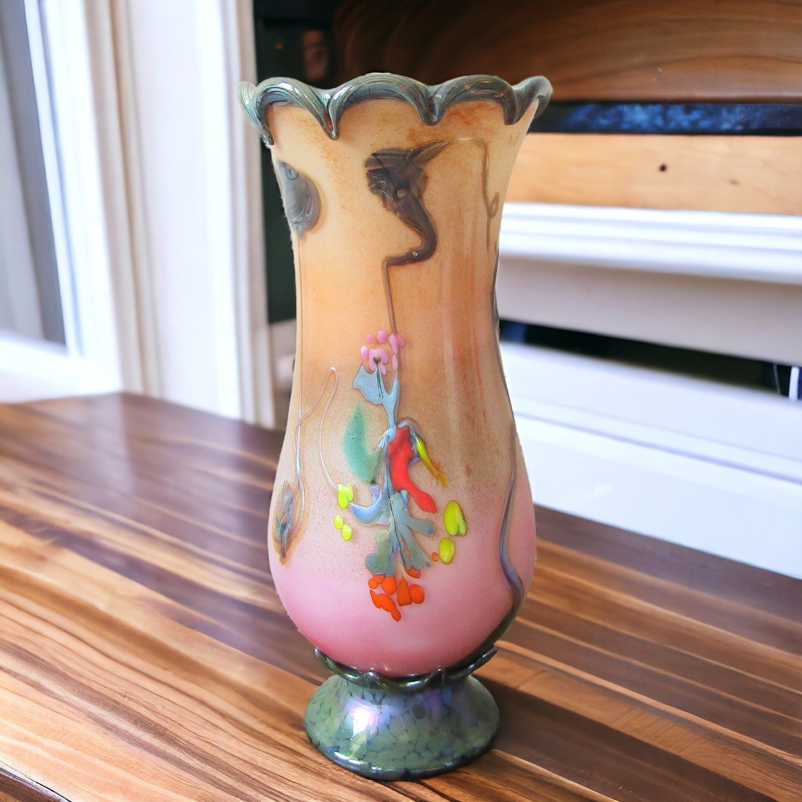 Biot. Bernard Aconito Guyot. Vase verre soufflé à décor dinclusions, XXe siècle