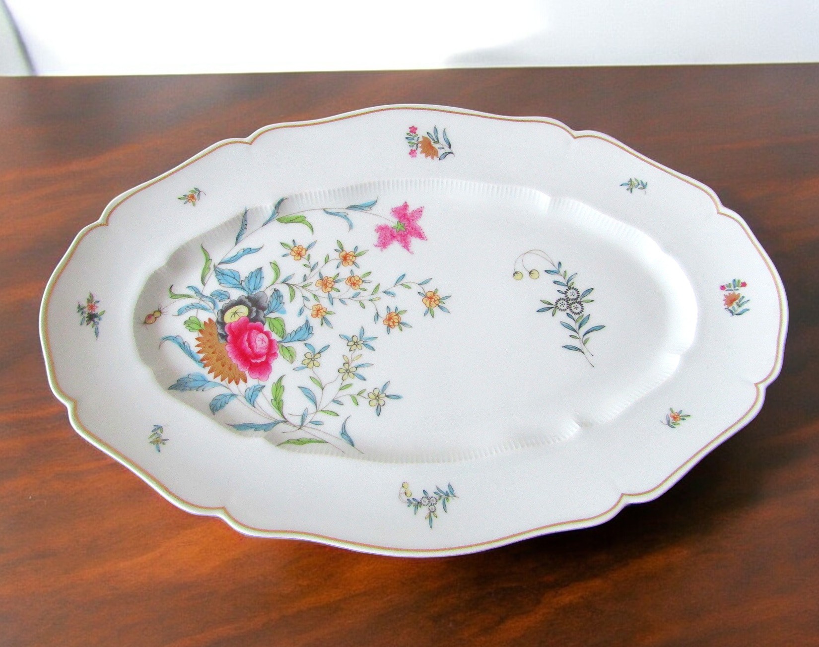 Photophore porcelaine de Limoges HAVILAND modèle Florentine Or ( peint