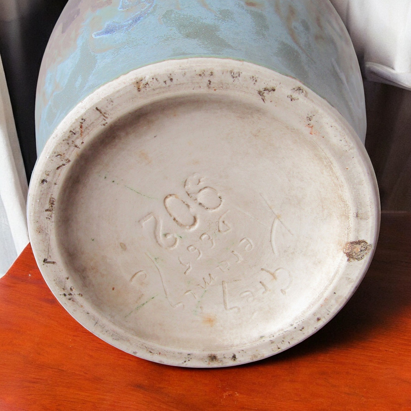 Keramis. Vase en grès modèle vigne vierge D 665, début XXe siècle