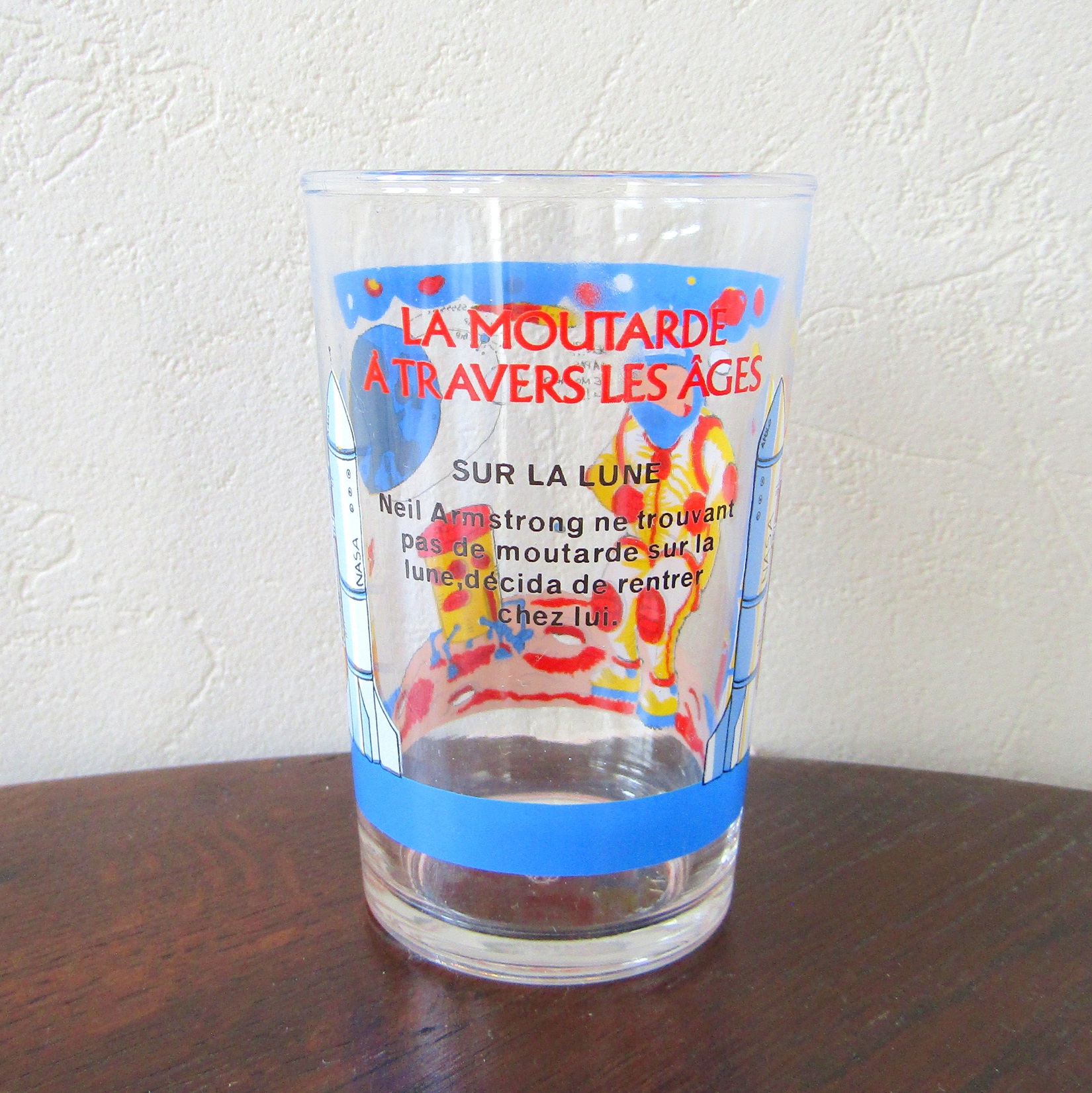 Verre à moutarde. La moutarde à travers les âges. Sur la Lune