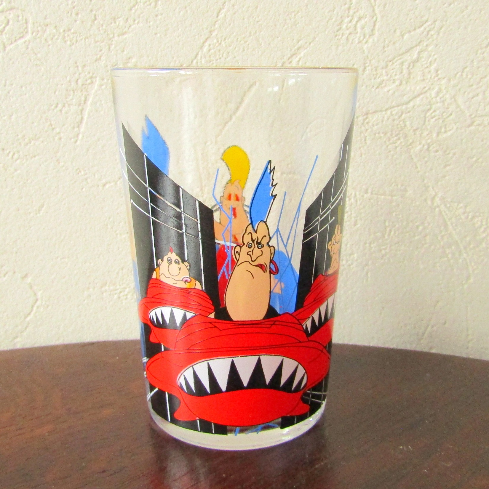 Verre à moutarde. Les Mondes Engloutis 1986