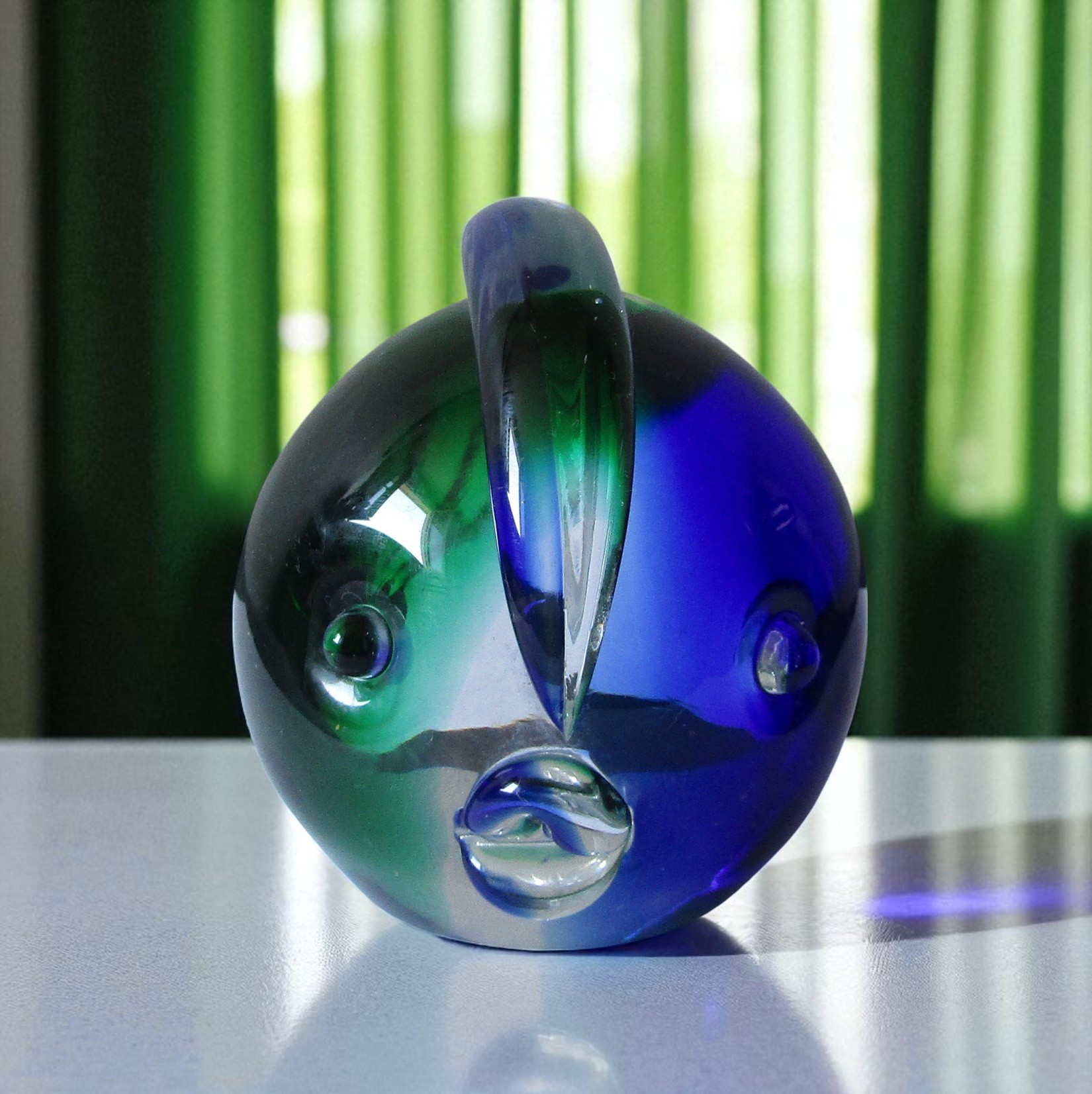 Murano. Veteria Artistica Oball. Presse-papier en verre en forme de poisson, XXe siècle
