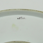 Niderviller. Plat en porcelaine à décor de personnages dans un paysage, XVIIIe siècle
