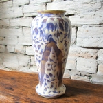 Angoulême. Alfred Renoleau. Rare vase en faïence motif léopard, XIX-XXe
