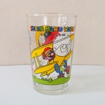 Verre à moutarde Amora. Super Mario World. 4 La conquête du ciel Nintendo 1993