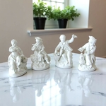 Berlin. 4 figures en porcelaine blanche représentant les 4 saisons, fin XIXe siècle