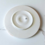 Gien. Plateau en faïence à décor polychrome dentrelacs, XIXe siècle