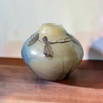 Patrick Lepage. Vase boule en verre soufflé à décor dinclusions, XXe siècle