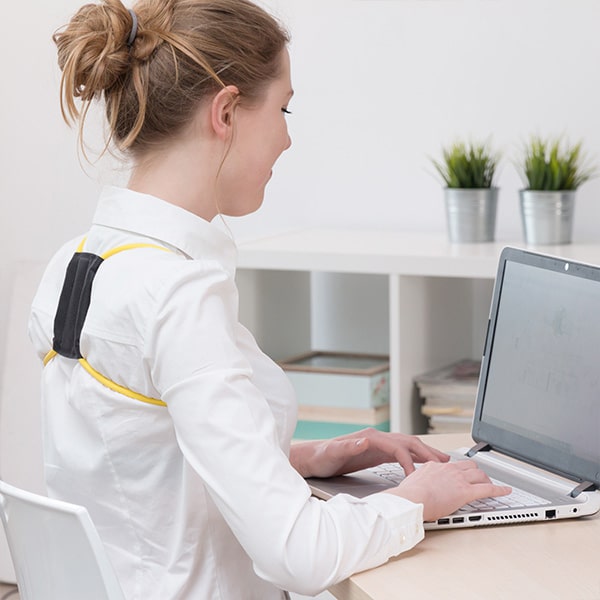 correcteur de posture pour travailler