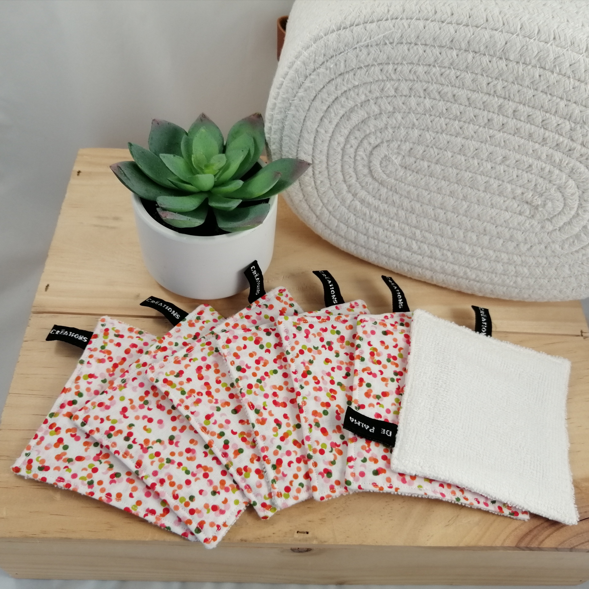 Semainier lingettes lavables Lilav confettis et crème (3)