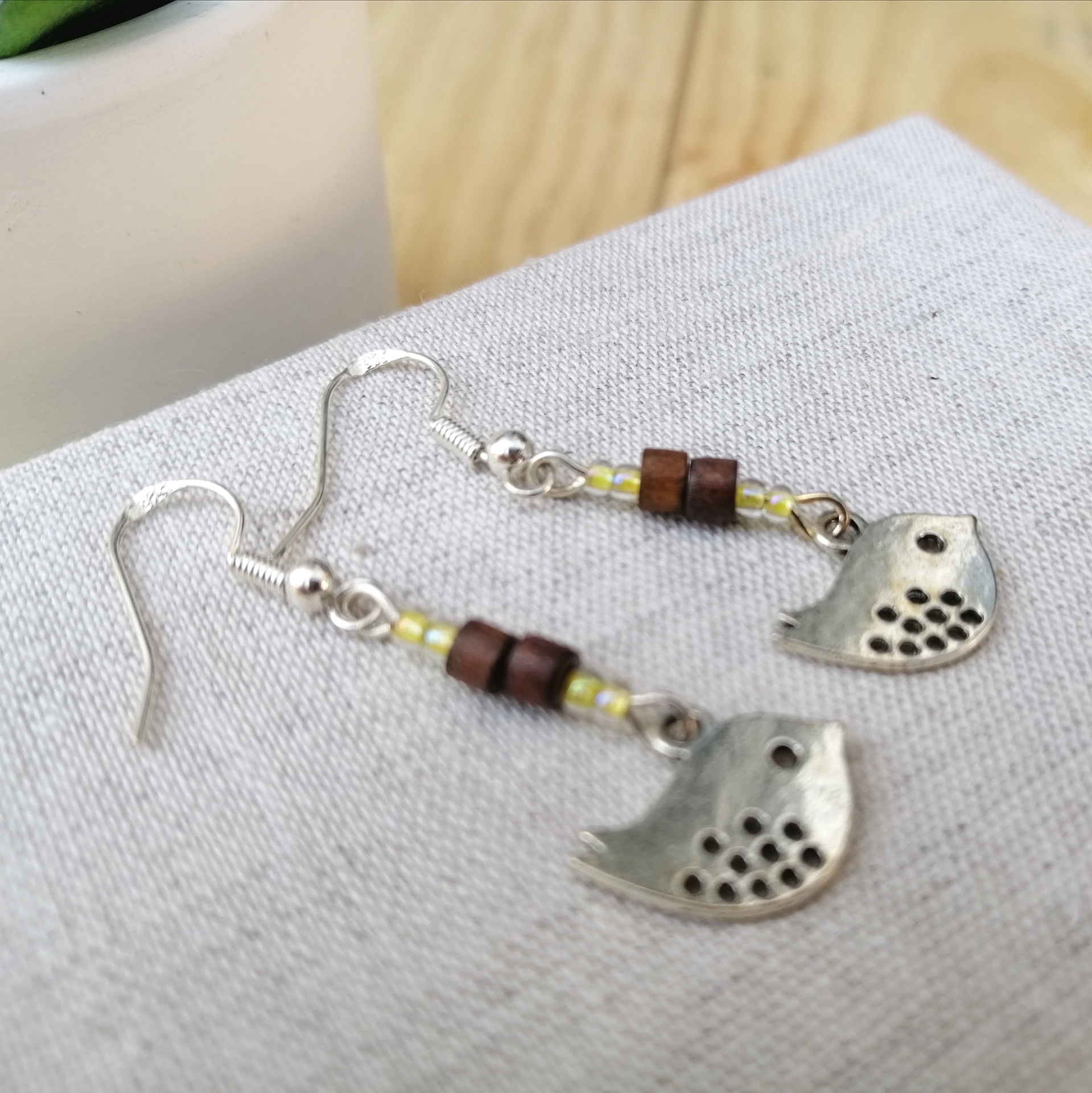 Boucles doreilles Vol doiseau, bleu ou jaune (6)