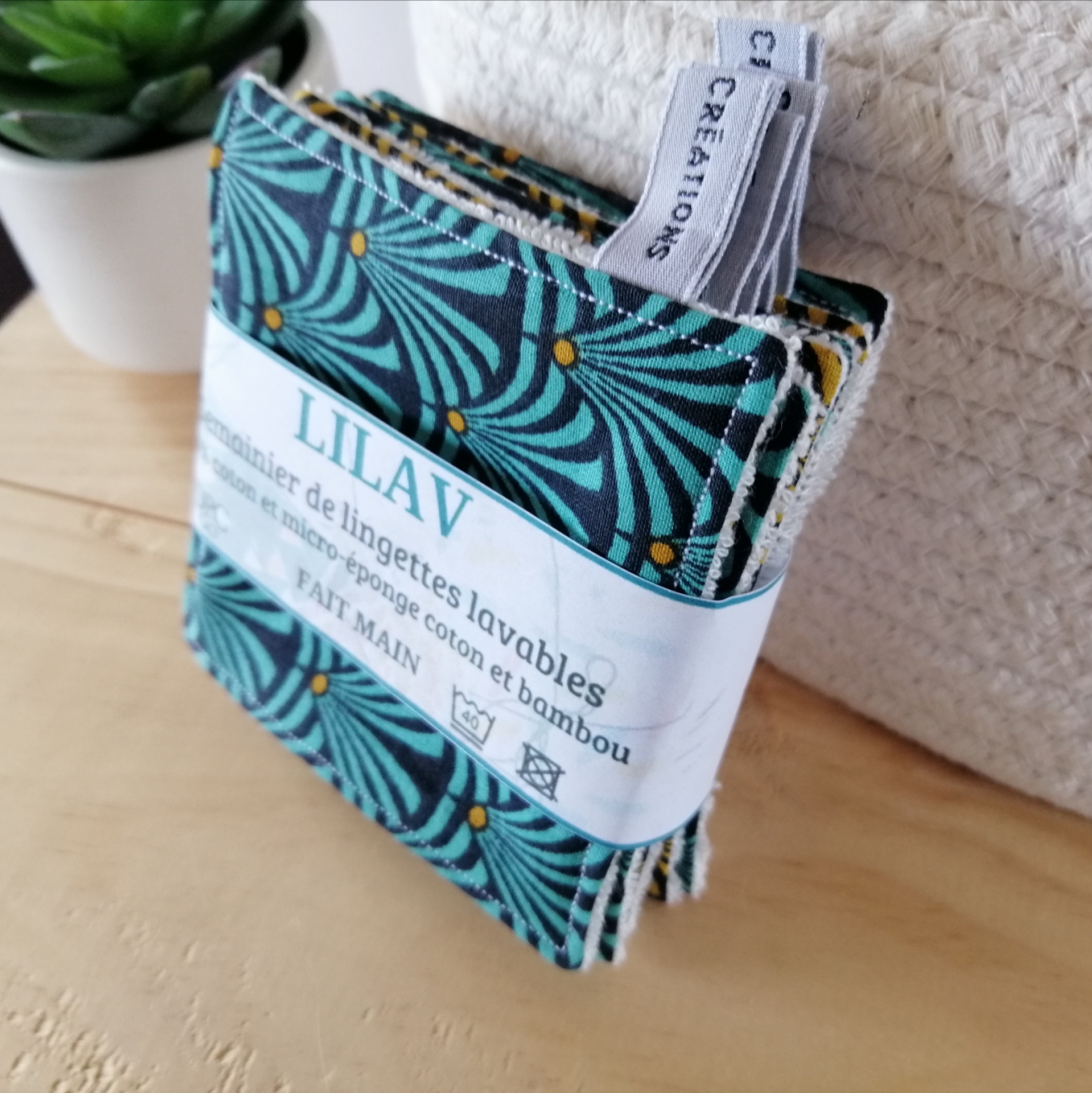 Semainier Lingettes lavables Lilav bleu ou jaune avec micro crème(11)