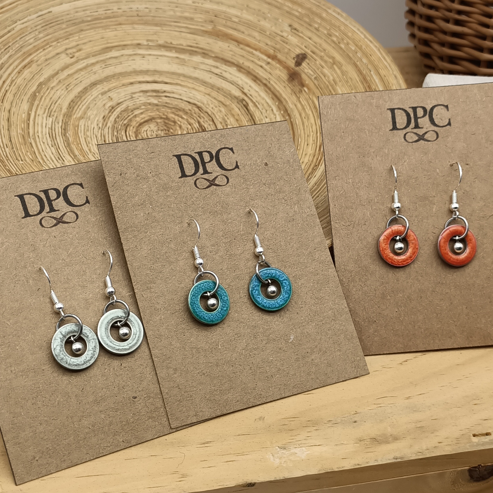 Boucles doreilles cercles colorés et perle acier (6)