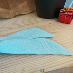 Chouchounet, foulchie bleu ciel en gaze (1)