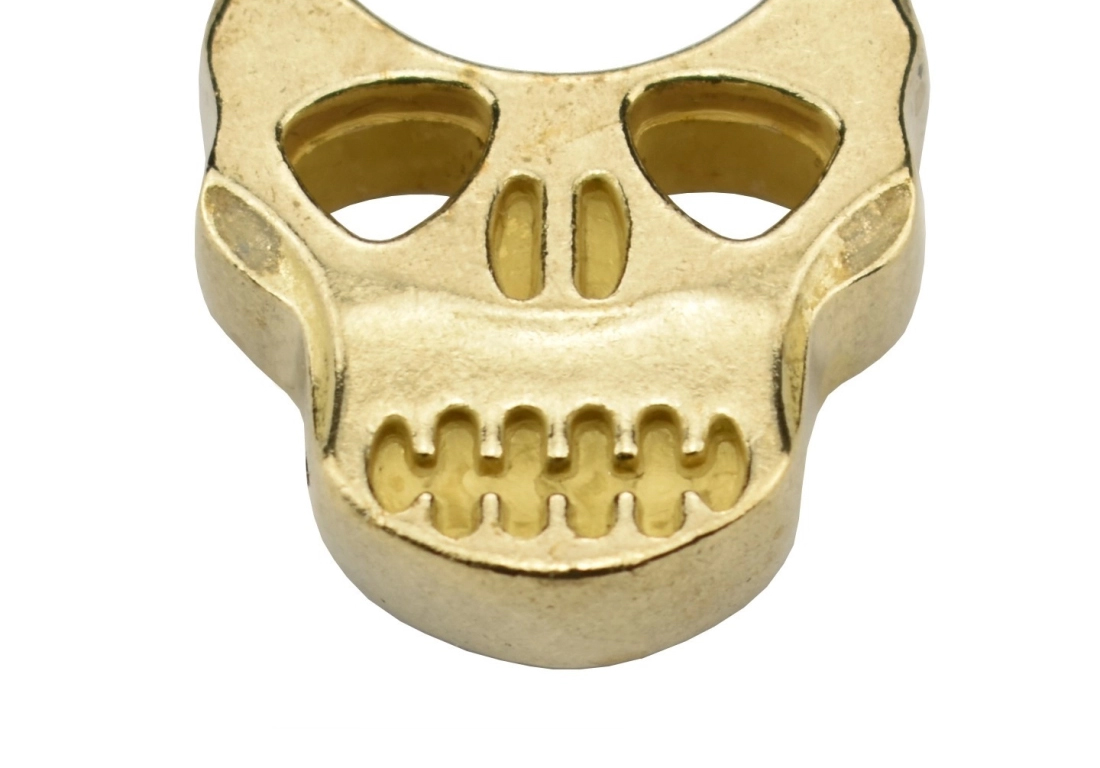 poing-americain-skull-en-laiton