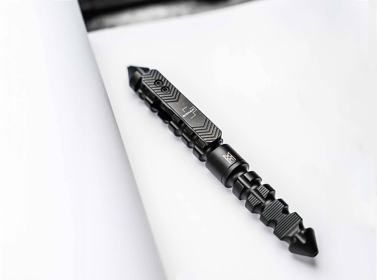 boeker-stylo-defense