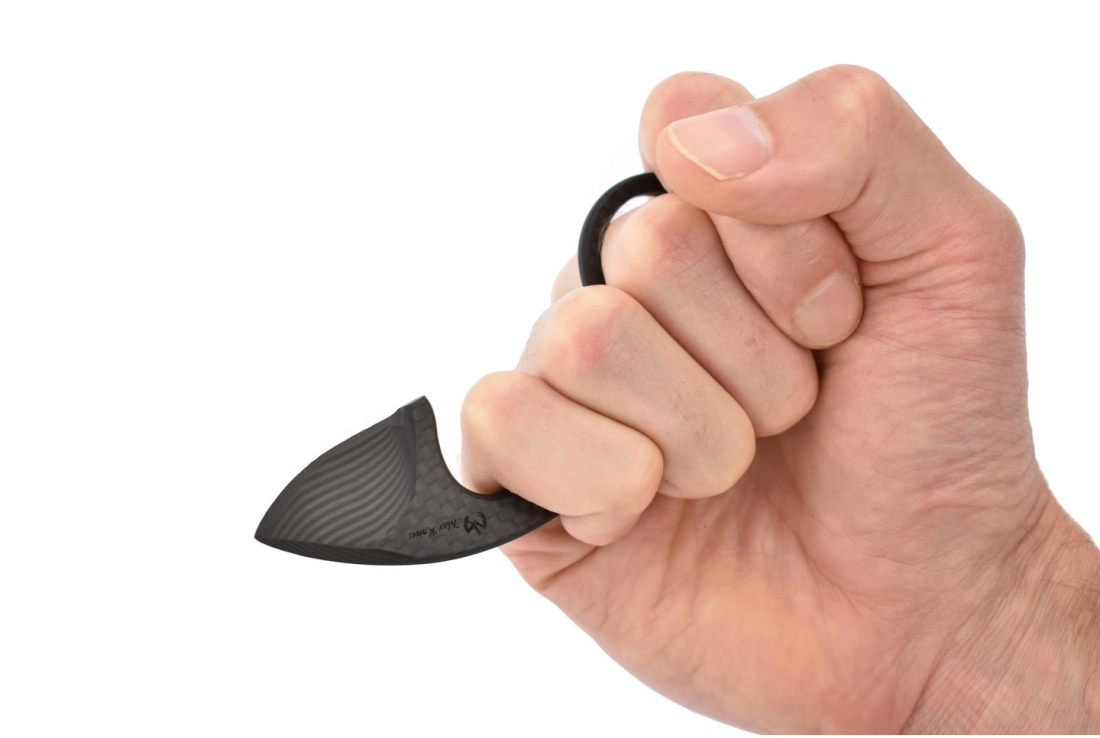 max-knives-karambit-fibre-carbone
