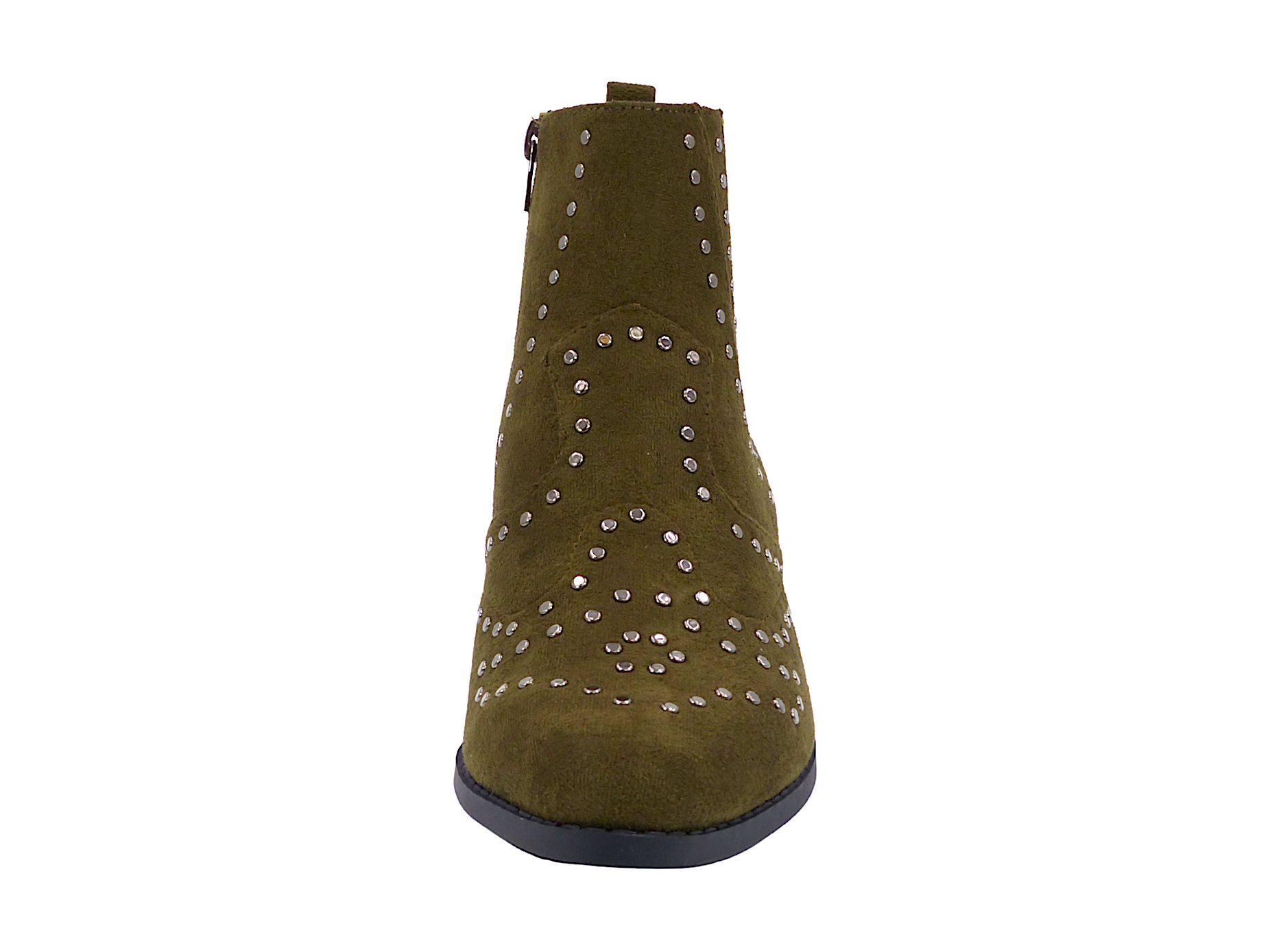 bottine avec clous