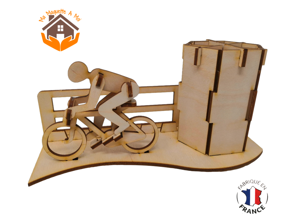 MAQUETTE EN BOIS POT A CRAYONS CYCLISTE TOUR DE FRANCE FABRICATION ARTISANALE FRANCAISE 2